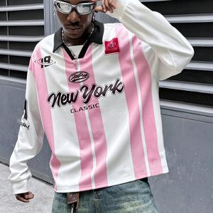 TEMU 남성용 패션 긴팔 셔츠 - 핑크와 화이트 대조 세로 줄무늬로 시각적으로 강렬하고 독특한 디자인. 클래식한 블랙 칼라가 빈티지 매력을 더합니다. 