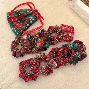 TEMU 11개 크리스마스 헤어 액세서리 선물 세트, 10개 스크런치와 1개 축제 선물 가방, 우아하고 달콤한 스타일, 혼합 색상, 프린트된 플레드, 여성 14세 이상, 뷰티 & 개인 관리, 헤어 스타일링 액세서리