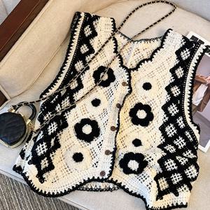 TEMU 여성용 민족 스타일 슬리브리스 조끼 - V넥 반투명 레이스 패널 블랙 & 화이트 기하학적 플로럴 패턴, 드레스·스커트·캐주얼룩을 위한 올시즌 레이어링 아이템 - 손세탁 가능 여성 패션