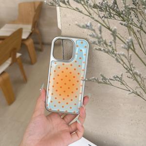 TEMU 1 블루와 오렌지 그라데이션 도트 실버 엣지 전기도금 무광 모바일 폰 케이스 에폭시 레진 접착 패턴 PC 하드 쉘 방탄 및 커플 친구 선물 아이폰16프로맥스/14/13/15플러스/16/갤럭시25 울트라/25+/25E/24 FE/S24플러스/화웨이 메이트70프로/60프로/푸라70프로/푸라70울트라/샤오미 14울트라/샤오미 15프로에 적합