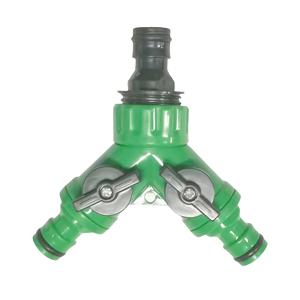 TEMU 4방향 부드러운 파이프 3방향 플라스틱 젖꼭지 스위치 밸브가 있는 빠른 커넥터, 스위치 밸브 물 분배기, 어댑터, 정원 관개, 잔디 물뿌리기, 차 세척, 지붕에 적합