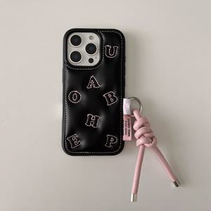 TEMU 아이폰 16/13/14/15 프로/16 프로 맥스에 적합한 자수된 문자 노트 펜던트 인조 가죽 휴대폰 케이스, 여성과 자매를 위한 디자인입니다.|아이폰케이스