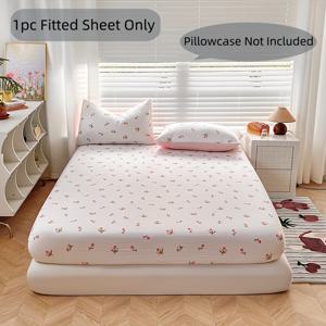 TEMU 1개 꽃무늬 피트드 시트, 매트리스 보호 커버, 부드러운 침실용 베딩, 연한 베이지색, 사계절 내내 사용 가능한 미끄럼 방지 침대보, 싱글/더블/킹 사이즈, 기계 세탁 가능, 베개커버 미포함