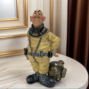 TEMU 1개 빈티지 다이버 조각상 - 수작업 레진 해양 장식품, 깊은 바다 탐험 디테일 디자인, 노란색 & 검정 레트로 스타일 실내/야외 홈 오피스 데코, 전기 불필요, 어드벤처 테마, 질감 마감, 모험 애호가를 위한 장식 피규어