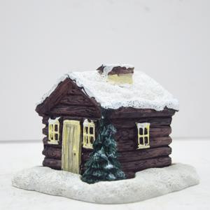 TEMU 우아한 레진 크리스마스 눈집 버너 - 눈 덮힌 지붕, 녹색 잎사귀 및 노란 문이 있는 축제 휴일 장식, 집이나 사무실 책상에 완벽함, 이상적인 크리스마스 선물, 크리스마스 장식 수집 가능한 건물 및 액세서리