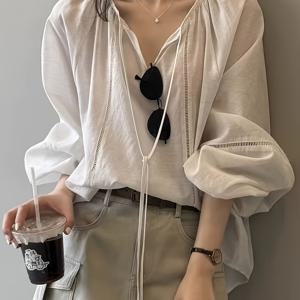 TEMU 여성용 프렌치 빈티지 V넥 블라우스 - 퍼프 소매 돌 셔츠 - 가벼운 반투명 사계절용 버튼 프론트 플라켓 캐주얼 탑 (세탁기 사용 가능) - 우아한 스페셜 라인 솔리드 컬러 프렌치 스타일 셔츠|여름블라우스