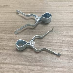 TEMU 2개 세트 헤비듀티 메탈 캠핑 후크 - 랜턴, 타월, 옷, 향신료 걸기용 올인원 텐트 클립 - 텐트, RV, 캠핑 장비용 안전 그립 - , 캐러밴, 가정용 내구성 아웃도어 후크 - 공간 절약형 정리함, 컴팩트 디자인, 신뢰할 수 있는 고정장치, RV 여행자용|캠핑랜턴