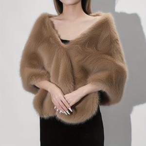 TEMU 여성용 우아한 플러시 케이프 칼라 숄 - 부드러운 그레이 겨울 코트 랩, 웨딩, 파티 및 추운 날씨를 위한 고급 폴리에스터 재킷 망토, 손세탁 가능한 방풍 아우터웨어 (깃털 없음)