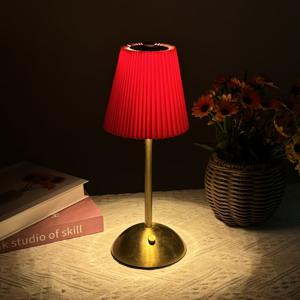 TEMU 할로윈 크리스마스 휴대용 패브릭 무드등, 삼색 조절 터치 디머 분위기 램프 - 로맨틱 발렌타인데이 선물 장식용 침대 옆 탁자 램프