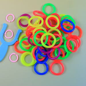 TEMU 60개 팔찌 제작 고무 밴드 키트, 30mm 컬러풀 고무 밴드 팔찌 공예용, 플라스틱 슬링샷 및 연결 플라스틱 링 포함, 미술 공예 직조 팔찌 키트, 2025년 이상적인 창의적인 생일 선물, 크리스마스 및 발렌타인데이에 적합