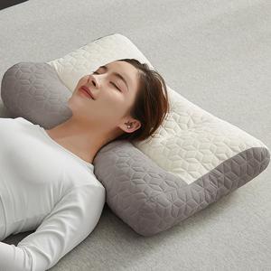 TEMU 경추베개 라텍스 혼합 소재 부드러운 촉감과 높은 탄력성 목과 어깨 부담 줄여주는 편안한 수면용 베개 옆잠용으로도 적합