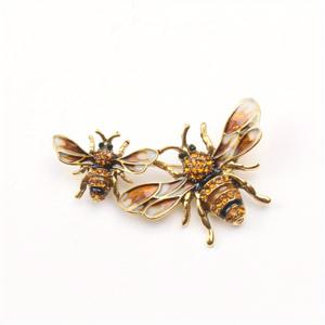 TEMU 새로운 동물 테마의 패션 액세서리, 칼라와 라펠 장식용 시뮬레이션 모형 곤충 코르사주 핀을 갖춘 우아한 고급 벌 모양 브로치 핀