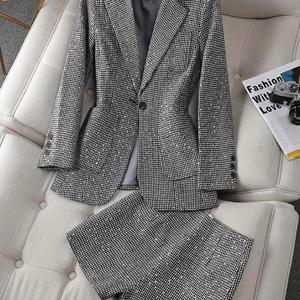 TEMU 여성용 우아한 체크무늬 2피스 스ूट - 레트로 스타일 재킷과 팬츠, 포켓, 라펠 칼라, 정상 핏, 봄/가을 캐주얼 또는 전문 착용, 캐주얼 의상 | 레트로 체크무늬 스ूट | 클래식 라펠 칼라, 여성용 스ूट