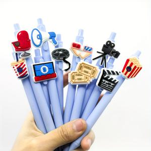 TEMU 영화 주제의 기계식 펜 10개/8개, 크리에이티브 시네마 스티커 펜, PVC 액션 볼펜, 가벼운 오발형 중간 포인트 펜, 랜덤한 디자인으로 이상적인 선물 펜