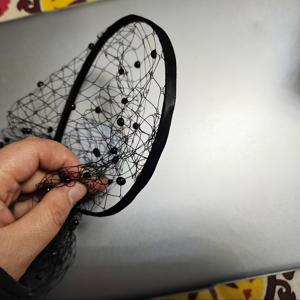 TEMU 1920년대 장례식용 블랙 베일 헤어밴드, 얼굴을 덮는 데코레이티드 메쉬 베일 헤어밴드, 블랙 라이트 베이지 친화적인 베일 헤어밴드와 함께하는 여성의 신부 웨딩 티 파티용 블랙 베일