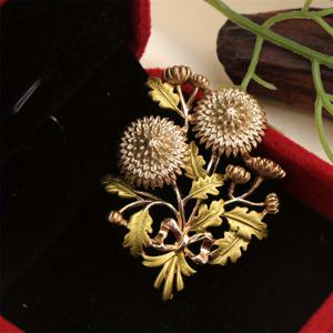 TEMU 1개 OESDPHS 바로크 럭셔리 대형 브로치 - 우아한 불규칙 잎사귀 & 민들레 꽃 핀, 골드톤 캡퍼 & 베이지/골드 색조, 여성 & 남성 웨딩, 파티, 일상 주얼리 선물 - 빈티지 영감 피스, 정교한 디테일, 안전한 핀 백킹, 재킷, 드레스, 코트용 고급스러운 내구성 디자인 - 휴일 & 특별한 날을 위한 이상적인 선물