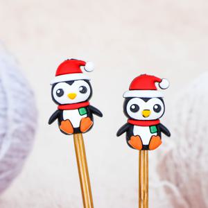 TEMU 2개 크리스마스 뜨개질 바늘 스토퍼, 크리스마스 트리 눈사람 뜨개질 바늘 캡, 크로셰 보호 캡, 직선 뜨개질 바늘 미끄럼 방지 캡, 귀여운 스웨터 바늘 캡, 스토퍼 한 쌍, 뜨개질 액세서리, 미끄럼 방지 뜨개질 바늘 캡, 크로셰 보호 캡, 뜨개질 바늘 캡, 뜨개질 도구, 뜨개질 미끄러짐 방지, 수제 DIY 뜨개질