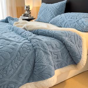 TEMU 1개 럭셔리 타푸 벨벳 담요 - 이중 레이어 두꺼운 겨울 침대 커버/이불, 매우 부드러운 따뜻함, 세탁기 사용 가능한 럭셔리 침구 (추운 날씨용), 우아한 홈 데코 - 베갯잇 미포함, 포근한 침실 액세서리, 플러시 질감, 부드러운 원단