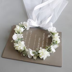 TEMU 신부 베일 + 꽃 왕관 1개 - 우아하고 달콤한 웨딩 헤드피스: 화이트 가제 장식이 돋보이는 신부 및 브라이덜 파티용 플로럴 리스