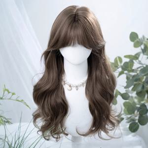 TEMU 1개 내구성 좋은 인조 가발 - 긴 28인치 컬 브라운 머리 앞머리, 할로윈, 크리스마스, 코스프레, 결혼식, 파티, 무대 공연을 위한 자연스러운 룩, 편안한 착용감, 풍성한 컬, 여성용 고품질 가발