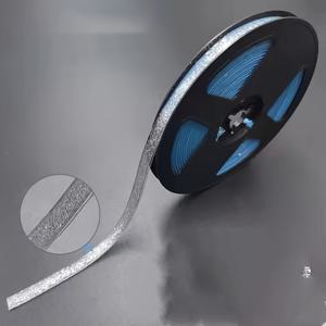 TEMU 1 롤 5미터 자체 접착식 그라우트 테이프 - 주방, 욕실 및 더 많은 곳에 사용할 수 있는 방수, 장식적 간격 메꿔주는 제품 - 화장실, 싱크, 오븐 및 발코니용 3D 간격 장식 - 플라스틱 재질, 욕실 장식 | 현대 그라우트 테이프 | 내구성 있는 접착제|변기부속품