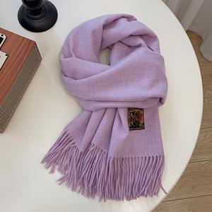 TEMU 고급스러운 솔리드 컬러 스카프 - 두껍고 따뜻한 겨울용 롱 숄 | 패셔너블 방한 폴리에스터 혼방 | 크리스마스 선물로 완벽 | 블루, 네이비, 틸, 그린 색상 & 장식 술 디자인 남녀 공용