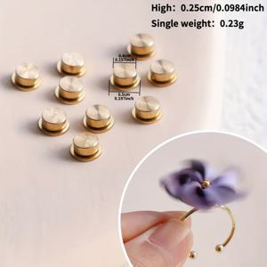 TEMU 미니어처 회전 베어링은 폴리머 클레이 귀걸이, 풍차 베어링을 만들고 반지, 귀걸이, 펜던트의 구성 요소로 사용되며, 부드러운 점토 액세서리를 만드는 도구로도 사용됩니다.