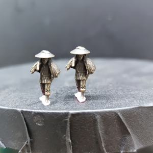 TEMU 짚모자 달린 농부 조각상 2개 세트 - 다육식물 분재 및 모래 테이블 풍경을 위한 내구성 있는 금속 미니어처, 스타일 실내외 팜하우스 장식, 전원 필요 없음, 랜드스케이프 장식 | 스타일 장식 | 복잡한 디자인의 야외 정원 조각상