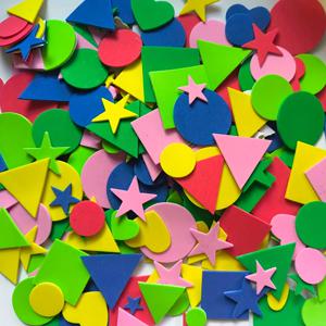 TEMU 420개 자체 접착 폼 기하학 스티커, 폼 스티커 (원, 하트, 사각형, 삼각형, 별, 눈 스티커) 공예 예술 프로젝트 및 교실 장식용. 원, 삼각형, 큐브를 쉽게 조립하여 벽 장식, 팝업 카드, 교육 교구 제작