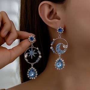 TEMU 미드일레스트 스타일을 영감받은 별과 달 디자인의 합성 라인스톤 조합이 특징인, 우아하고 고급스러운 비대칭 드롭 이어링 한 쌍