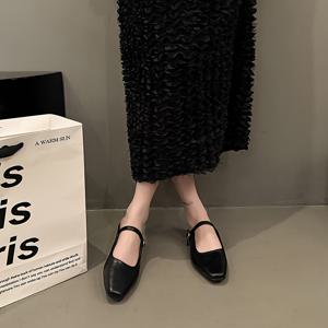 TEMU 여성용 스퀘어 토 슬립온 로퍼 - PU 커버 상단, 인조 커버 안감 및 밑창, 캐주얼 및 정장 착용을 위한 모든 계절의 편안함, 다용도 슬리퍼, 클래식 로퍼 디자인, 내구성 있는 슬립온 신발