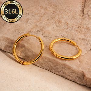 TEMU 조렐 여성용 도금 스테인리스 스틸 후프 귀걸이 - 저알러지 하이포알러제닉 원형 후프, 민감한 피부를 위한 우아한 주얼리, 연한 베이지, 데일리 웨어 & 크리스마스 선물 (코팅) - 파티와 일상에 적합한 연중 착용 후프