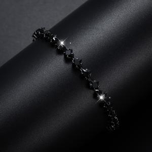 TEMU 4mm 블랙 사각 대각선 큐빅 합성 지르코늄 테니스 팔찌 - 고딕 스타일로 독특하게 디자인되었으며, 건메탈 블랙의 합성 합성 지르코늄과 구리 도금이 특징이며, 일상복 및 선물용으로 적합하며 결혼식에 완벽합니다.