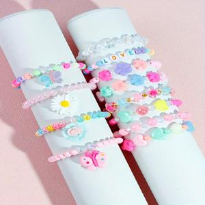 TEMU 12개 여아용 매력 팔찌 세트 - 파스텔 & 멀티컬러 비즈 주얼리, 나비, 데이지, 하트 & 별 참, 무독성, 파티 선물, 캐주얼 의상 (금속 없음, 사계절용) - 청소년을 위한 12개 팔찌