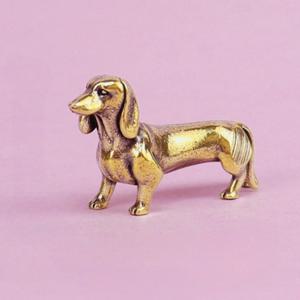 TEMU 우아한 골든 닥스훈트 황동 조각상 - 정교하게 디테일링, 전원 불필요, 장식 & 수집가에게 완벽한, 이상적인 선물, 금색, 크리스마스와 할로윈을 위한 공예품, 가을 홈데코용 수집가 피규어