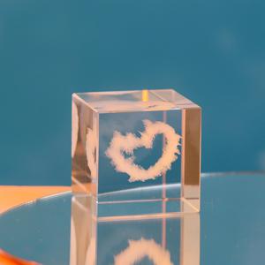 TEMU 미니어처 3D 하트 조각 유리 큐브 - 1.57