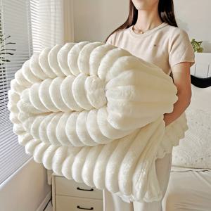 TEMU 1개 SEA BEAR 상점 고GSM 인조 토끼 퍼 담요 - 침대, 소파 & 샤울용 부드러운 올시즌 멀티유즈 플러시 스로우, 세탁기 사용 가능, 39.37x59.06에서 78.74x90.55인치, 8가지 색상, 침대 워머, 장식적 침대 커버, 포근한 질감|이불|소파|쇼파커버