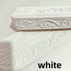 TEMU 1롤 천장 및 벽용 접착 폼 장식 스트립 - 다양한 색상, 꽃무늬 조각 패턴, 방수 기능, 재사용 가능, 쉬운 설치, 현대적 스타일, 바로 사용 가능, 창가 애플리케이션 | XPE 폼 스트립