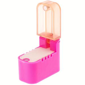 TEMU 1개 강력한 자석 부착식 실리콘 오일 박스 - 두꺼운 원단용 방수, 산업 및 가정용 재봉틀 호환 가능 - 실을 파손 방지, 기계 오버히팅 감소, 기계 수명 연장 - 재봉틀 액세서리, 컴팩트 디자인, 견고한 구조, 전문 재봉사용