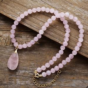 TEMU 여성을 위한 스타일리시한 천연 로즈 쿼츠 목걸이 1개 – 2025년 신상, 모든 행사에 이상적: 어버이날, 발렌타인데이, 스승의 날, 졸업식, 절친들과 함께하는 모임, 생일을 위한 훌륭한 선물