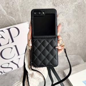 TEMU 삼성 Z 플립 7/6용 스타일리시 크로스바디 케이스, 퀼트 가죽 카드 홀더 디자인, 트렌디한 스트랩이 있는 Z 플립 3/4/5에 적합