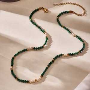 TEMU 1개 수제 담수 & 말라카이트 여성용 목걸이 - 빈티지 그린 & 비즈, 섬세한 레이어드 멀티스트랜드 디자인, 사계절 캐주얼 스타일, 선물용 (면처리 보석 펜던트, 없음)