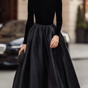 TEMU 우아한 블랙 벨벳 & 새틴 하이넥 미디 드레스. 공식 행사, 파티, 또는 특별한 외출에 매력을 더하는 완벽한 선택입니다.