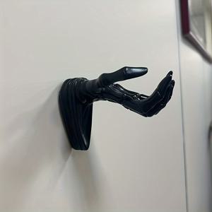 TEMU 아르 데코 스타일 수지 골격 손 벽걸이 - 3D 고스트 해골 키, 가방 및 장식용 고리 - 현관, 정원 파티 및 가정 장식에 완벽 - 전기 또는 배터리 필요 없음