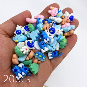 TEMU 20개 우주인과 동물 몬스터 비즈 세트, 레진 장식 액세서리, 우주 요소, 우주비행사, UFO, 몬스터, 동물, 휴대폰 케이스, 헤어 클립, 사진 프레임 등에 사용 가능한 DIY 장식용 스티커, 크림 글루 만들기 소품, 수제 액세서리, 창의력을 보여주세요, 명절 선물|핸드폰케이스|휴대폰케이스