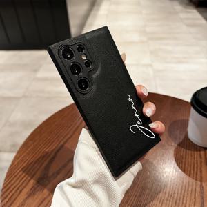 TEMU 휴대폰 케이스 - 맞춤형 텍스트 이름 서명 DIY 휴대폰 케이스 (S25, S24, S23, S22, S21, S20 Ultra Plus, FE, A14, A15, A34, A35, A52, A53, A54, A55 등 다양한 삼성 갤럭시 모델용으로 디자인됨). 엠보싱 레터가 있는 독특한 고급 아이템