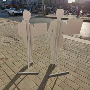 TEMU 1개, 화이트 스탠드형 인간 모양 포스터 보드 스탠드, 각도 조절 가능, 삼각 구조로 안정적인 설치, 매장·레스토랑·웨딩·상업 공간·사무실·오피스 빌딩용