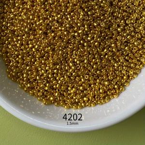 TEMU 0.35Oz, MIYUKI 골드 & 실버 시드 비즈, 1.5mm/0.059인치/2000개, 2mm/0.0787인치/1200개, 유리 재질, 수제 쥬얼리/귀걸이/자수/공예에 적합.