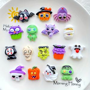 TEMU 12개 세트 핸드페인팅 혼합 레진 할로윈 피규어 - 카툰 해골, 초록색 박쥐, 큰 눈 호박, 거미 플랫백 장식 DIY 공예, 스크랩북, 주얼리 만들기, 홈 데코, 할로윈 장식, 만화풍 디자인, 정교한 제작