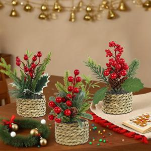 TEMU 3개 세트 인조 레드 베리 크리스마스 리스 & 토피어리 세트, 미니 트리 포함, 러스틱 트윈 감싼 화병 스타일 바스켓 - 리얼리스틱 PE 인조 소나무 가지, 레드 베리 & 솔방울, 실내/야외 테이블 센터피스, 벽난로, 문 장식용